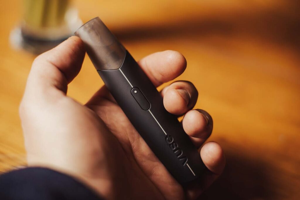 elf bar vape uk Is Vaping Safe? | Are E-cigarettes Safe ? main image 0